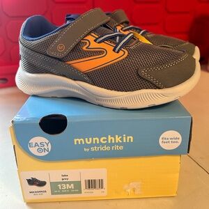 NIB Stride Rite Munchkin Boys Sneakers- Lake Grey -Slip on with strap closure.